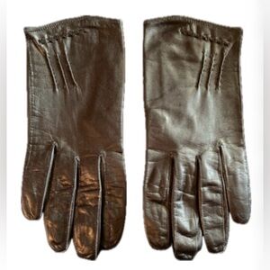 Vintage black leather ladies gloves from Famous Barr Co